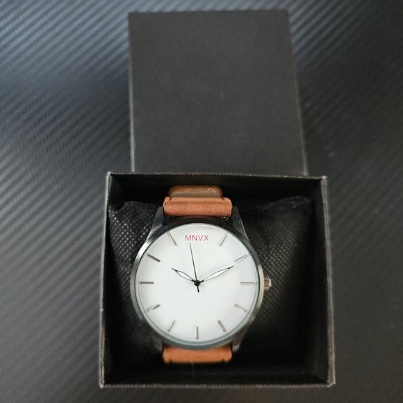 NWOT MNVX White Face Brown Leather Band Watch In Box Needs New Battery - Picture 1 of 6